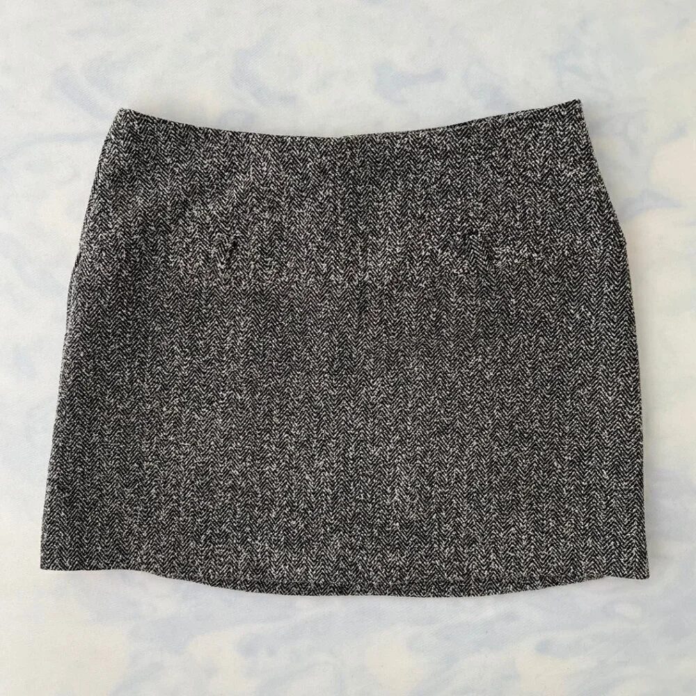 Vintage Wearever Grey & Black Herringbone Knit Mini Skirt